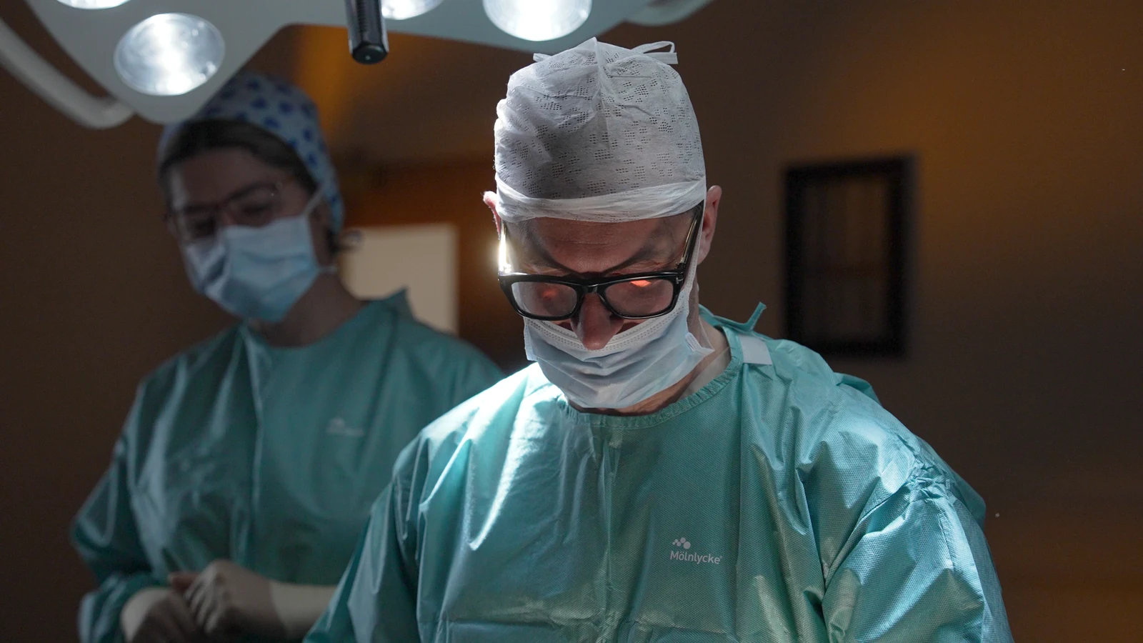 Berkshire Grove surgical team in the operating theatre